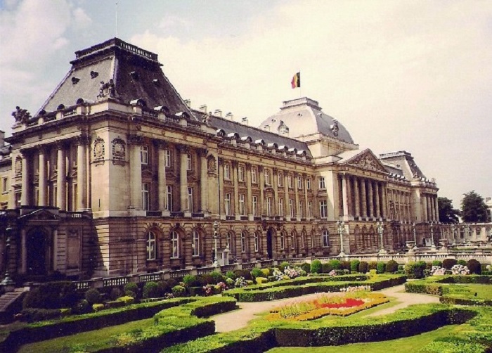 Официальная резиденция бельгийской королевской семьи.