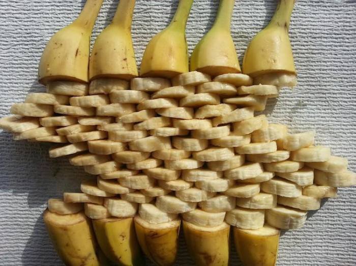 Сколько на самом деле потребовалось бананов для создания такой композиции?