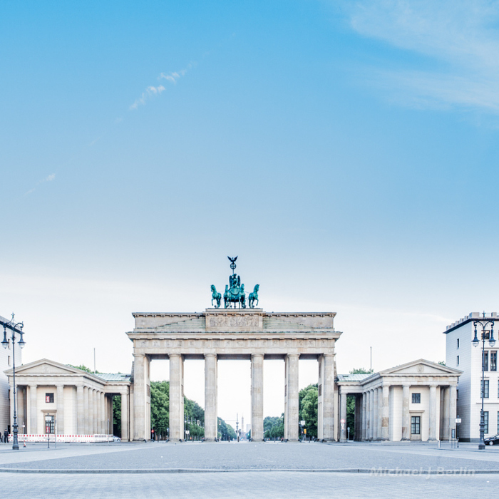 Один из самых знаменитых символов города Берлина и национального единства Германии.