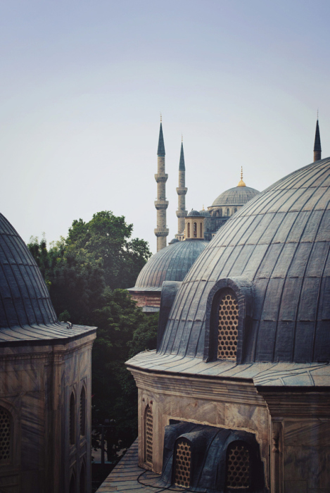 Количество мечетей и церквей в Стамбуле достойно восхищения.