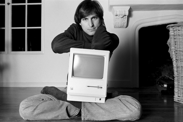 Стив Джобс - один их отцов-основателей IT.