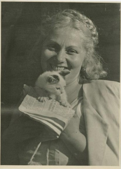 Портрет жены фотографа, 1939 год.