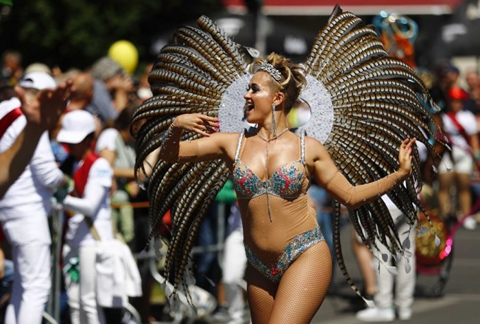 Ежегодно в столице Германии проходит грандиозный городской фестиваль – Карнавал культур.