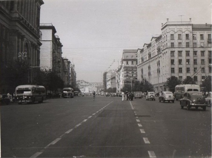 Одна из крупнейших улиц Тверского района Центрального административного округа города Москвы.