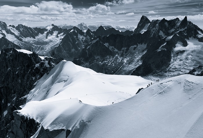Альпийские горы на фото Jakub Polomski.