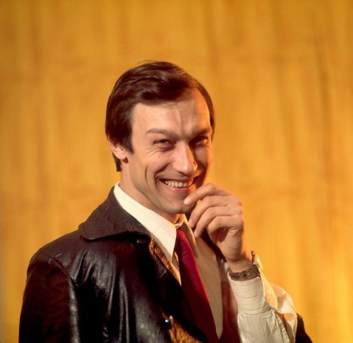 Лучший актёр по опросу журнала «Советский экран» в 1984 году (за роль в фильме Влюблен по собственному желанию).