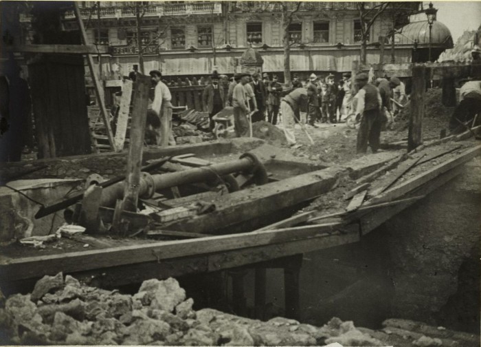 Cтроительство метро в довоенном Париже.