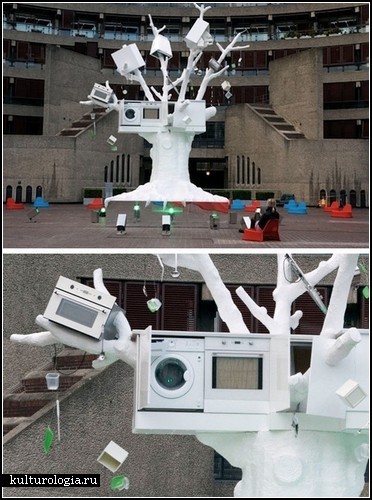 Рекламный арт-проект от IKEA: скульптура Surrealistika в Лондоне