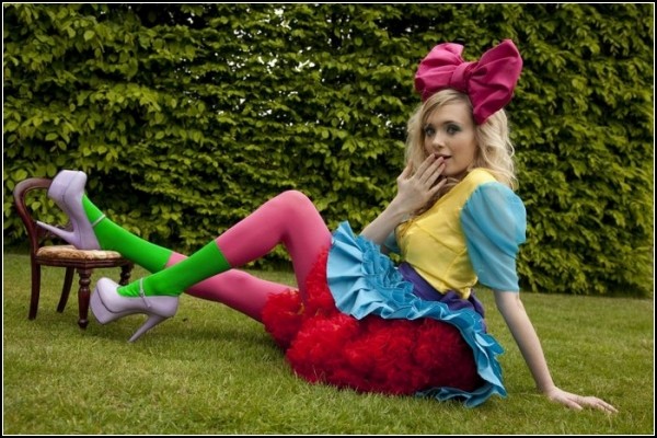 Alice in Wonderland. Костюмированно-театральная фотосессия от Виктории Брамвелл