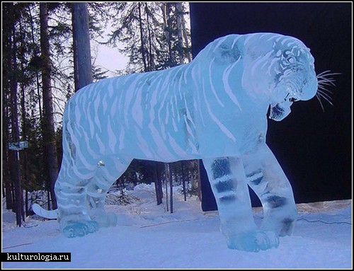 Вологжан впечатлили ледяные скульптуры, которые создали в городе в рамках фестиваля