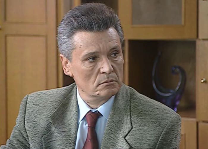 Борис Токарев в сериале *Сыщики-2*, 2003 | Фото: kino-teatr.ru