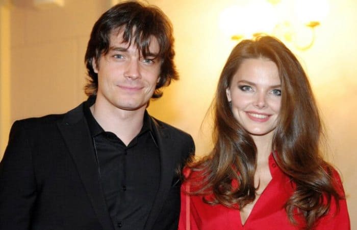 Елизавета боярская фото с мужем
