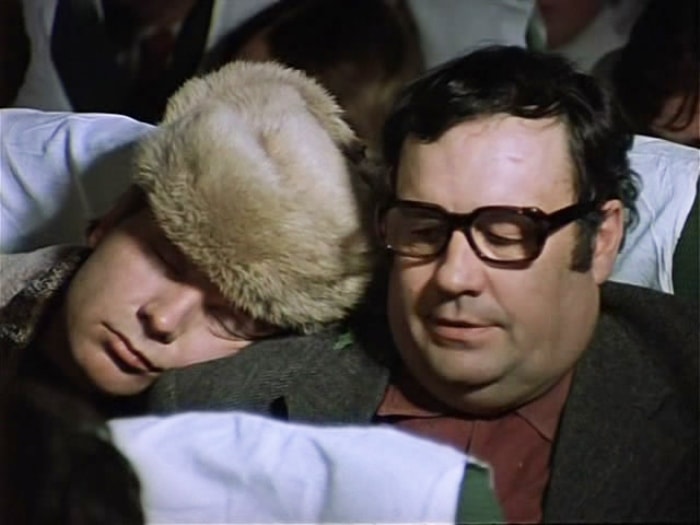 Кадр из фильма *Ирония судьбы, или С легким паром!*, 1975 | Фото: kino-teatr.ru