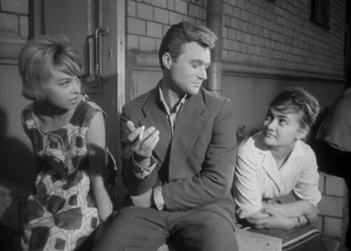 Кадр из фильма *Мне двадцать лет*, 1962-1964 | Фото: kino-teatr.ru