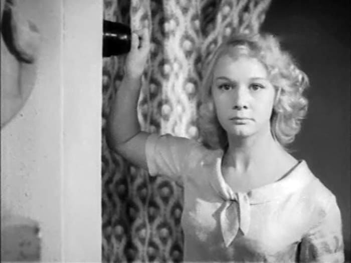 Кадр из фильма *Под стук колес*, 1958 | Фото: kino-teatr.ru