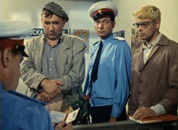Кадр из фильма *Операция *Ы* и другие приключения Шурика*, 1965 | Фото: kino-teatr.ru