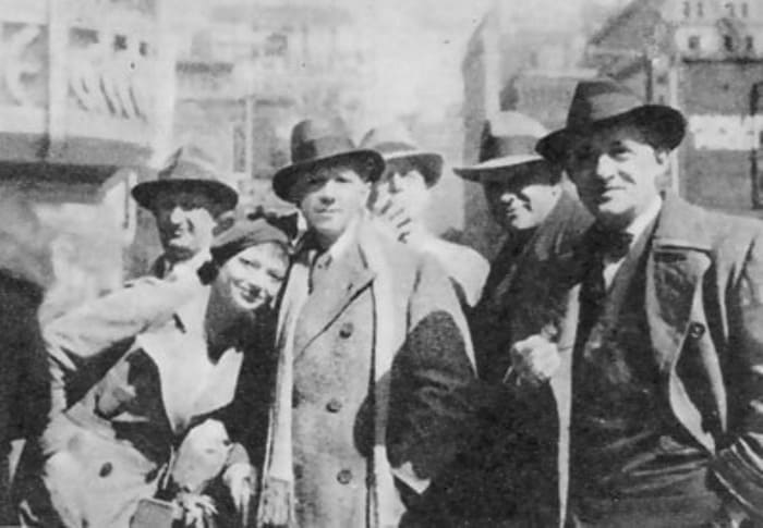 Михаил Чехов с группой артистов своего театра в Париже, 1931 | Фото: mihail-chehov.ru