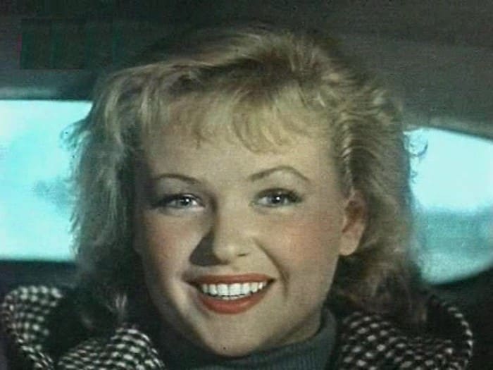 Кадр из фильма *Случай на шахте восемь*, 1957 | Фото: kino-teatr.ru
