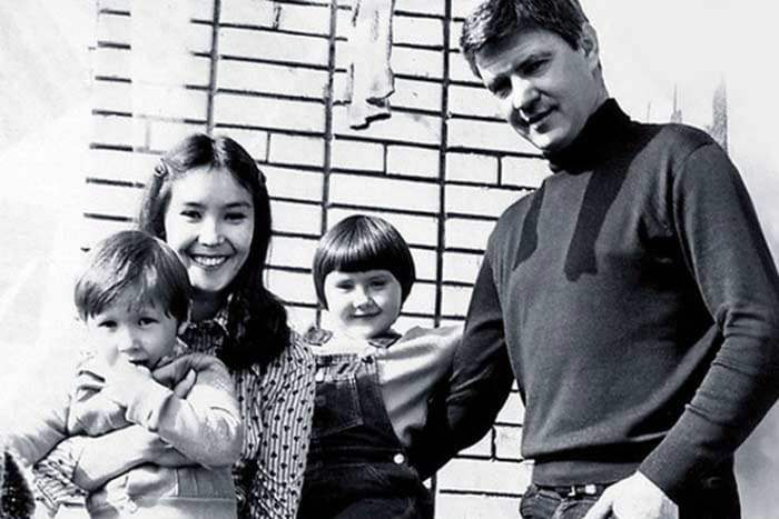 Наталья Аринбасарова со вторым мужем, Николаем Двигубским, и детьми | Фото: 24smi.org