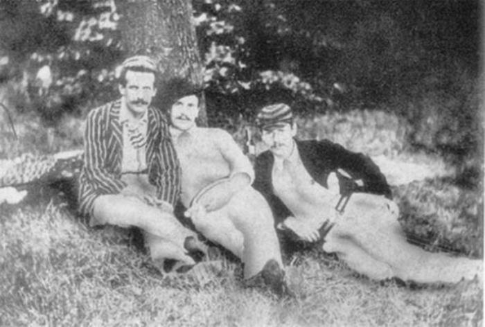 Прототипы героев Джерома: слева направо – Карл Хенчель (Гаррис), Джордж Уингрейв (Джордж) и Джером К. Джером (Джей)
