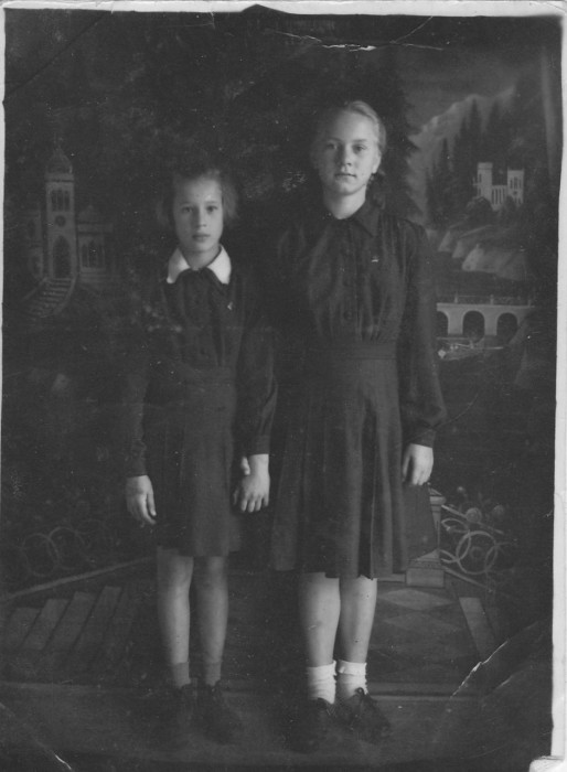 Воспитанники детского дома в 1948 году. 