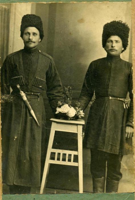 Казаки из части Кубанских Казаков, проживающих в Кавказском отделе.