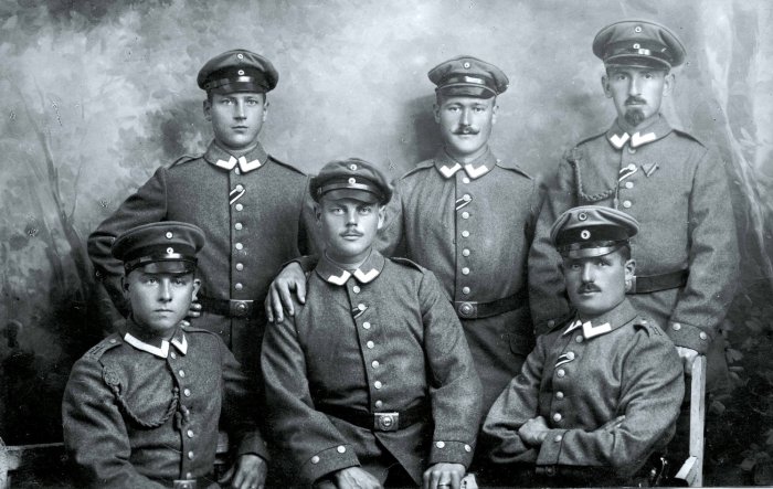 Группа офицеров 11 саперного батальона. 