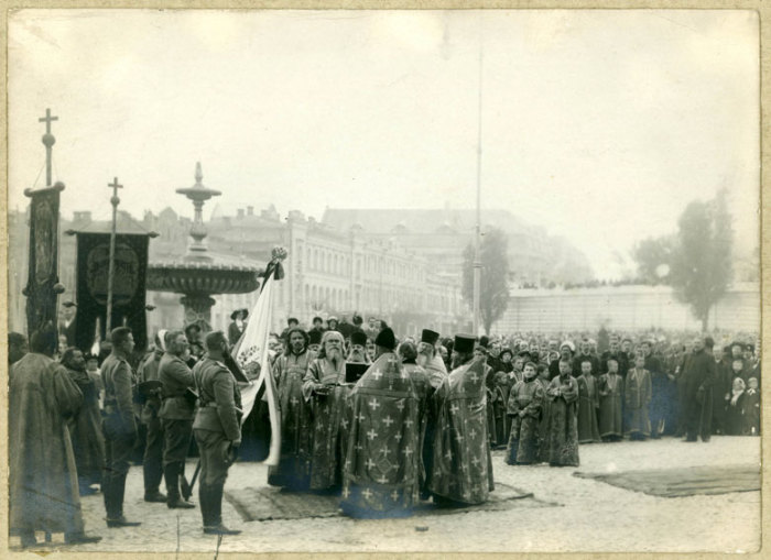 Торжественная присяга и освещение знамени Чешской дружины. 16 сентября 1914 года.