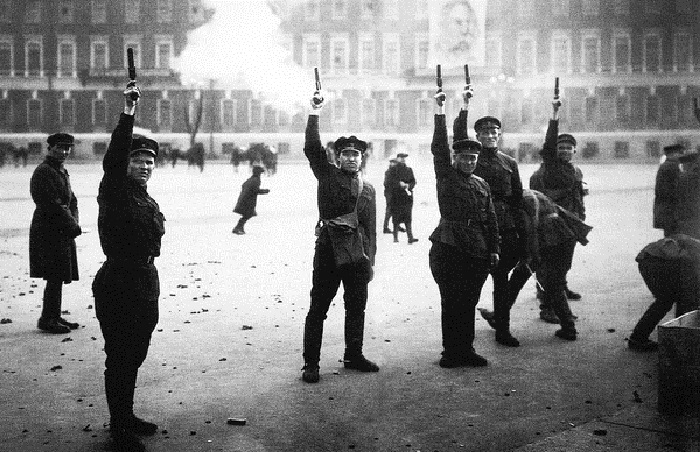 Комиссары. Ленинград, 1930-е годы.