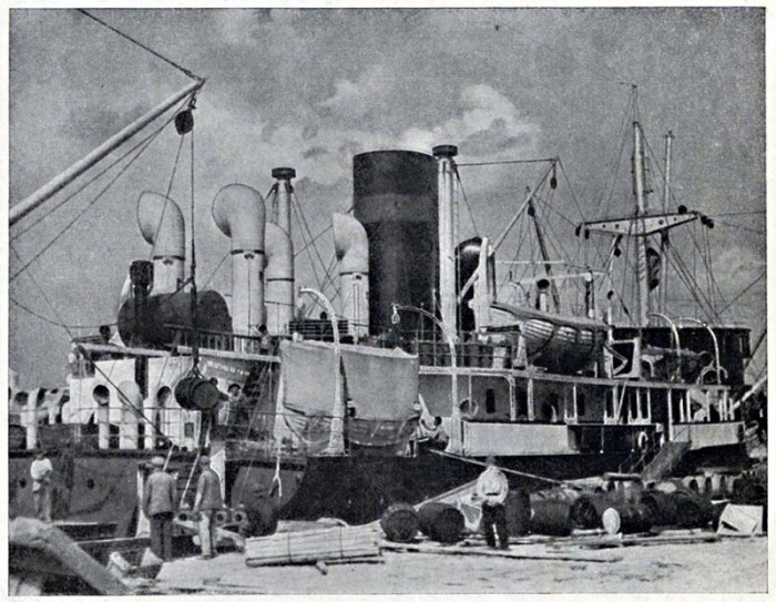 Трубы парохода Челюскин. 1933 год. 