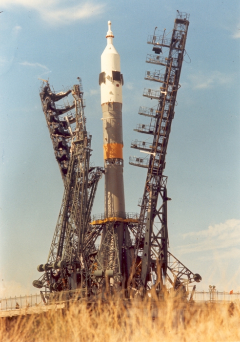 15 июля 1975 года в 15 часов 20 минут с космодрома Байконур запущен Союз-19. СССР, 1975 год.