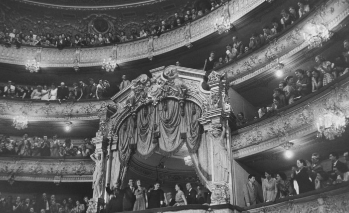 Никсон с супругой в Большом театре. СССР, Москва, 1959 год. 