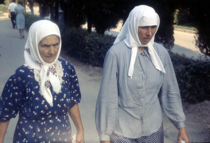 Крестьяне, работающие в городе. СССР, Москва, 1963 год.