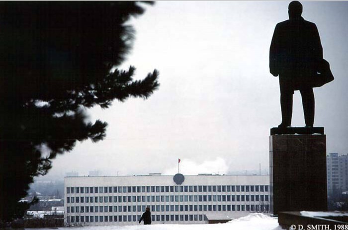Памятник Ленину. СССР, Пятигорск, 1988 год.