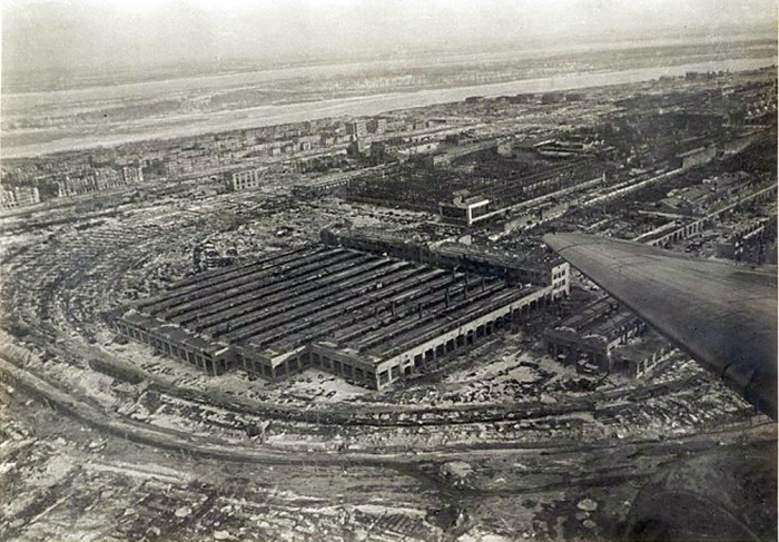 Практически разрушенный Сталинград с воздуха. 1942-1943 год. 