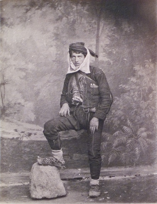 Чернорабочий грек. 1870-е годы. Фото: Dmitry Ermakov.