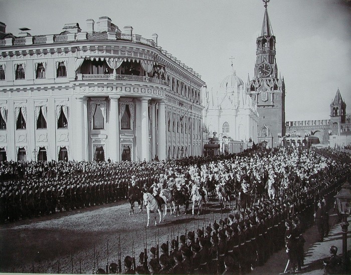 После церемонии коронации императора Николая II. 