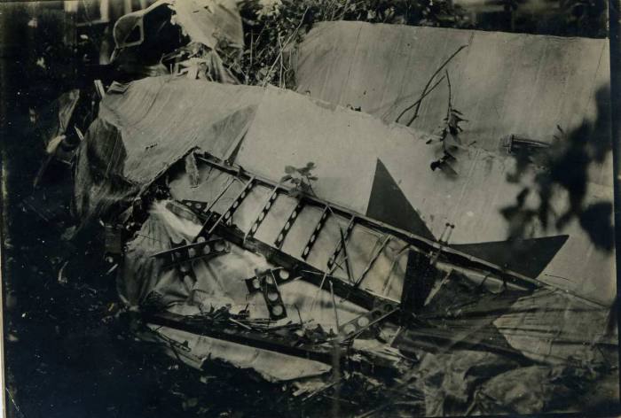 Самолет модели Спад разбитый при аварии в 1921 году.