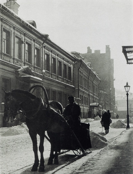 Извозчик зимою. 1926 год. Фото: Alexander Rodchenko.