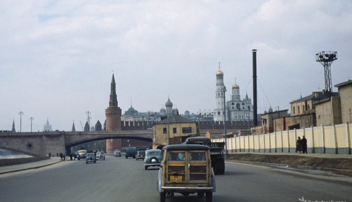 Вид на Кремль с Москворецкой набережной.