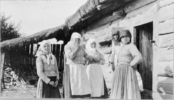 Местные жители. Россия, село Бородино, 1867 год.