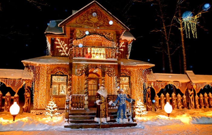 Поместье Деда Мороза в Беловежской пуще. / Фото: www.irendtour.by