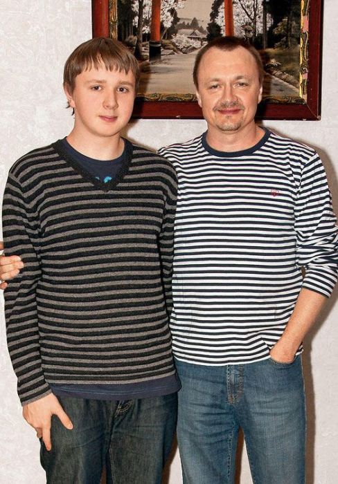 Владимир Шевельков с сыном. / Фото: www.7days.ru