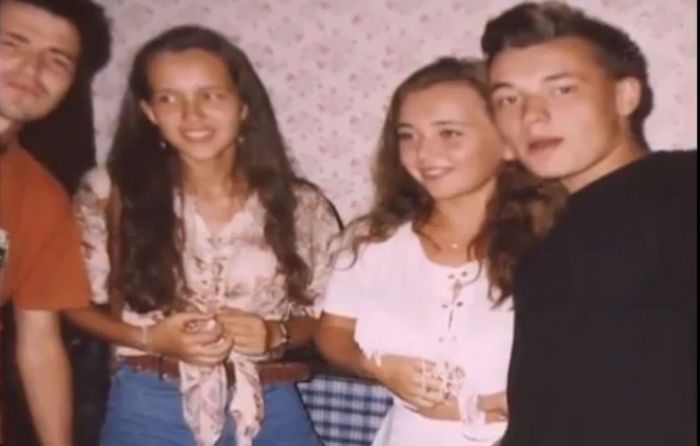 В сети восхитились 22-летней дочерью Сергея Жукова в сверкающем платье