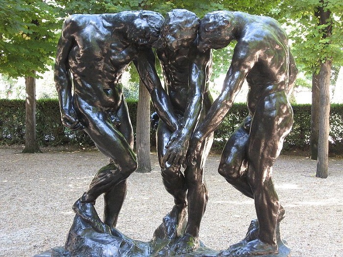 «Три тени» . Скульптор: Огюст Роден. | Фото: rutraveller.ru