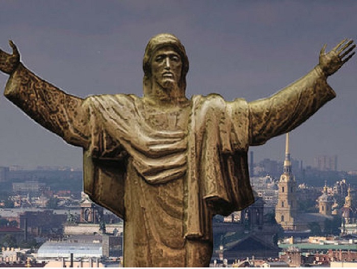 Монумент Христа Зураба Церетели.