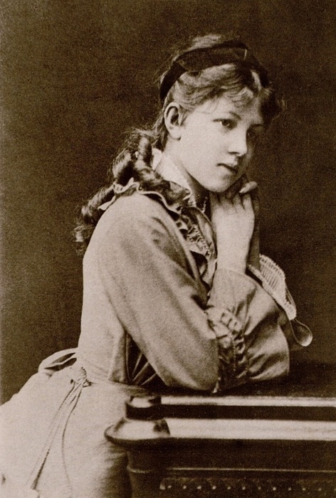 Александра Андреевна Блок — мать поэта. Варшава, 1880 год