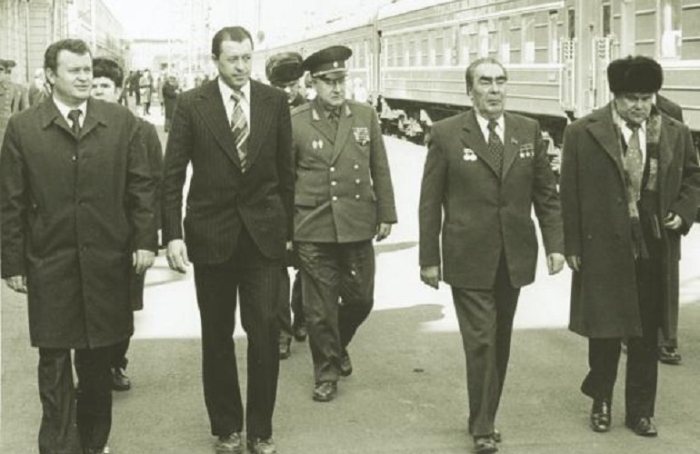 С Брежневым часто случались всякие неприятности. /Фото: cdn.musavat.com