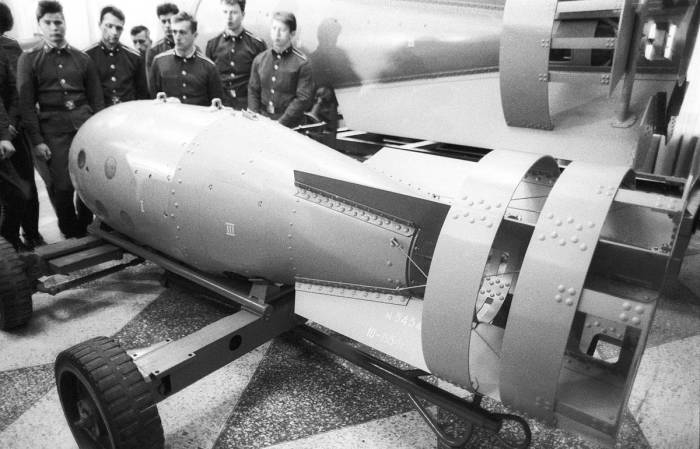 Первая советская бомба РДС-1, испытание которой было проведено 29 августа 1949 года./Фото: phototass2.cdnvideo.ru