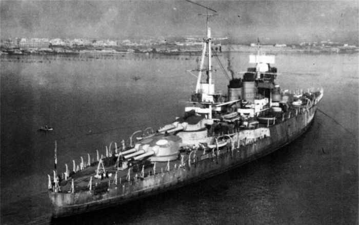 Корабль «Джулио Чезаре» перед передачей в СССР